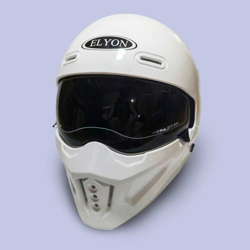 full-face-white-motorcycle-helmet_81996.jpg